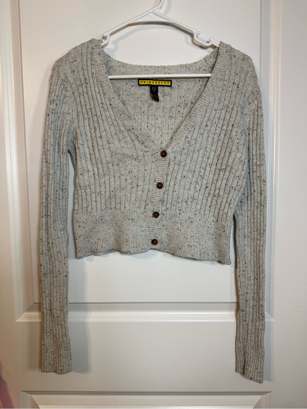 Prince & Fox Women’s Ribbed Knit Cropped Button Front Cardigan Sweater